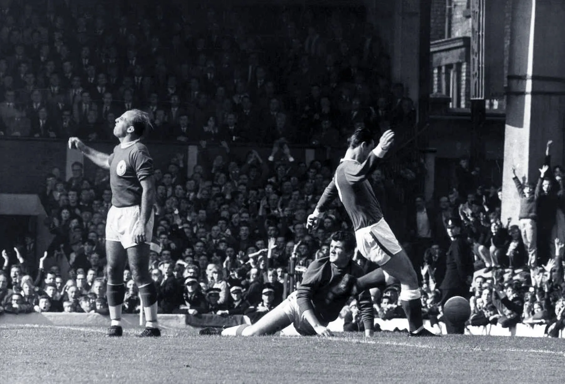  1 Liverpool v Everton. 19th Sept 1964.webp