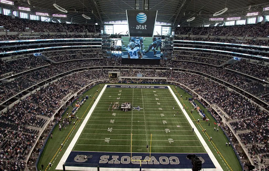 1024px-Cowboys_Stadium_field.webp