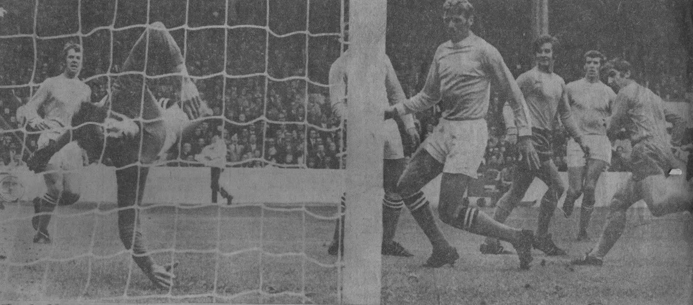 1142 22.08.69 Morrissey v City (A) Johnny Mossrrissey heads Everton into a second minute lead...webp