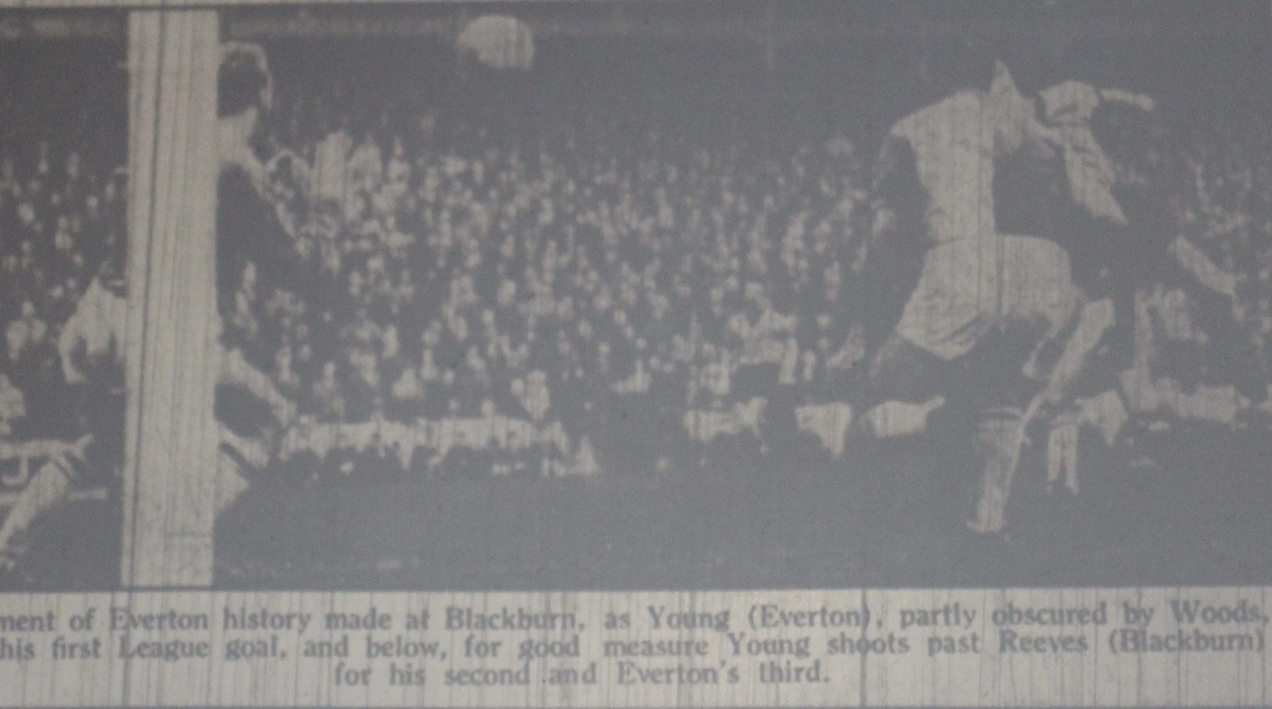 122 31.03.61 Young v B'burn (A) Alex Young, partly obscured by Woods, meets a cross from Roy ...webp