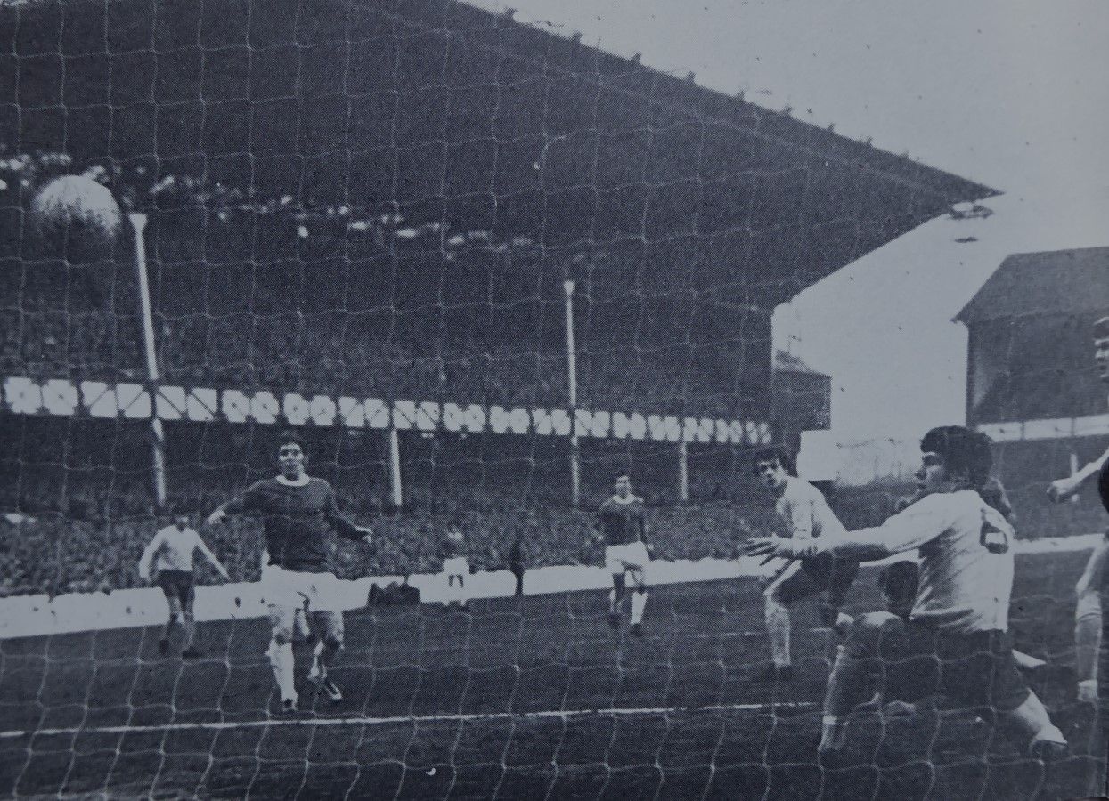 1604a 01.04.70 Whittle v WBA (H) THIRD IN SEQUENCE - Alan Whittle opens the scoring against We...JPG