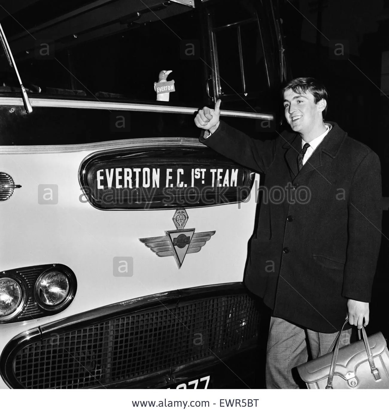 19-year-old-andy-rankin-who-today-takes-over-as-evertons-27000-goalkeeper-EWR5BT.webp