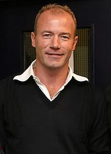 220px-Alan_Shearer_2008.webp