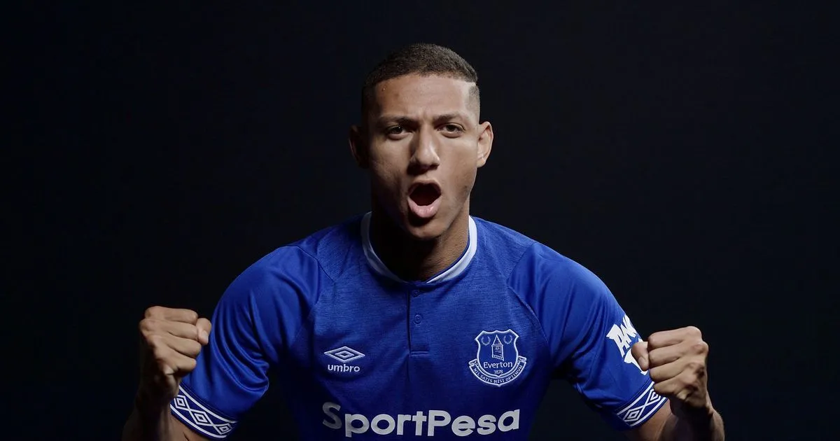 2_Everton-Unveil-New-Signing-Richarlison.webp