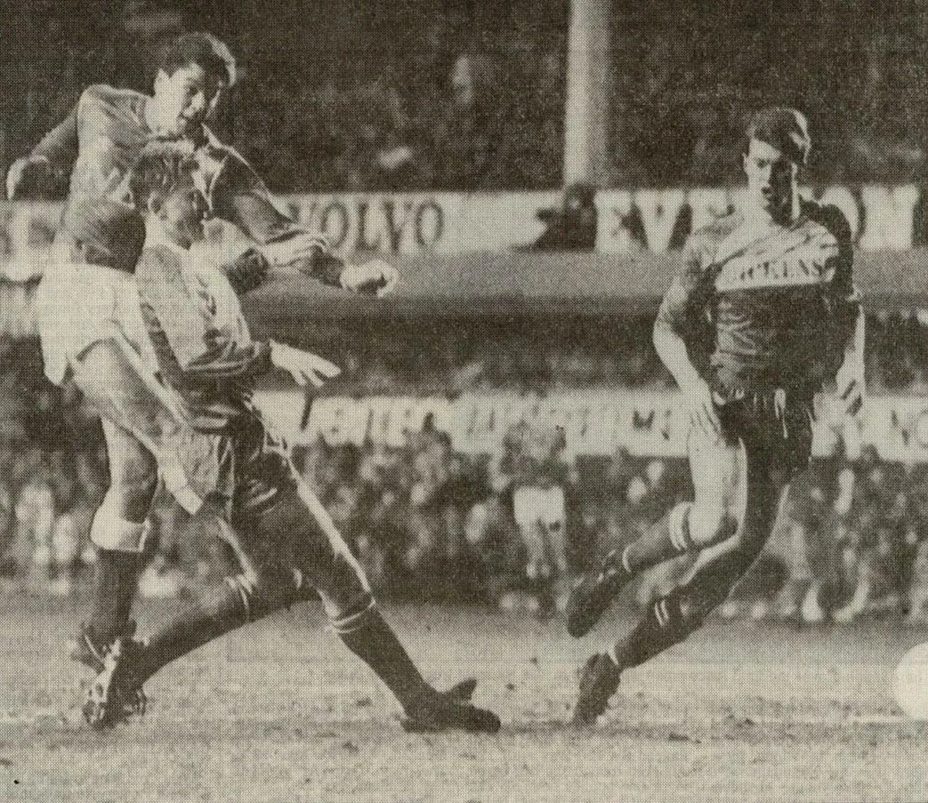 880209 Sharp opens the scoring in the 2-1 defeat of Middlesborough in the FA Cup, 4th round 2...webp