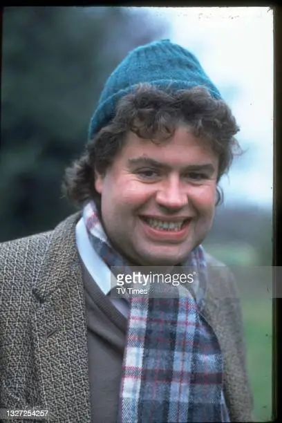 actor-paul-henry-in-character-as-benny-hawkins-in-television-soap-crossroads-circa-1983.webp