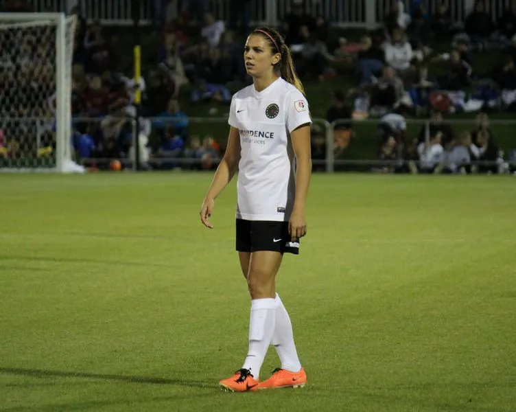 Alex-Morgan-Portland-Thorns.webp