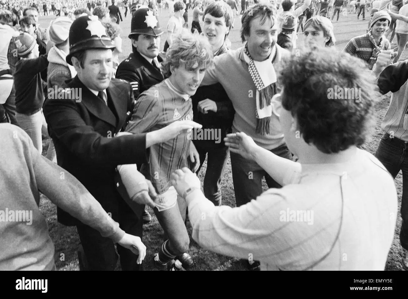 fa-cup-semi-final-match-at-highbury-everton-1-v-southampton-0-after-EMYY5E.webp