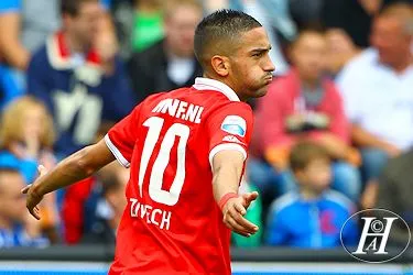 Hakim-Ziyech-hoa-2014-09-21-Heracles-FC-Twente-hoa-1-4-160.webp