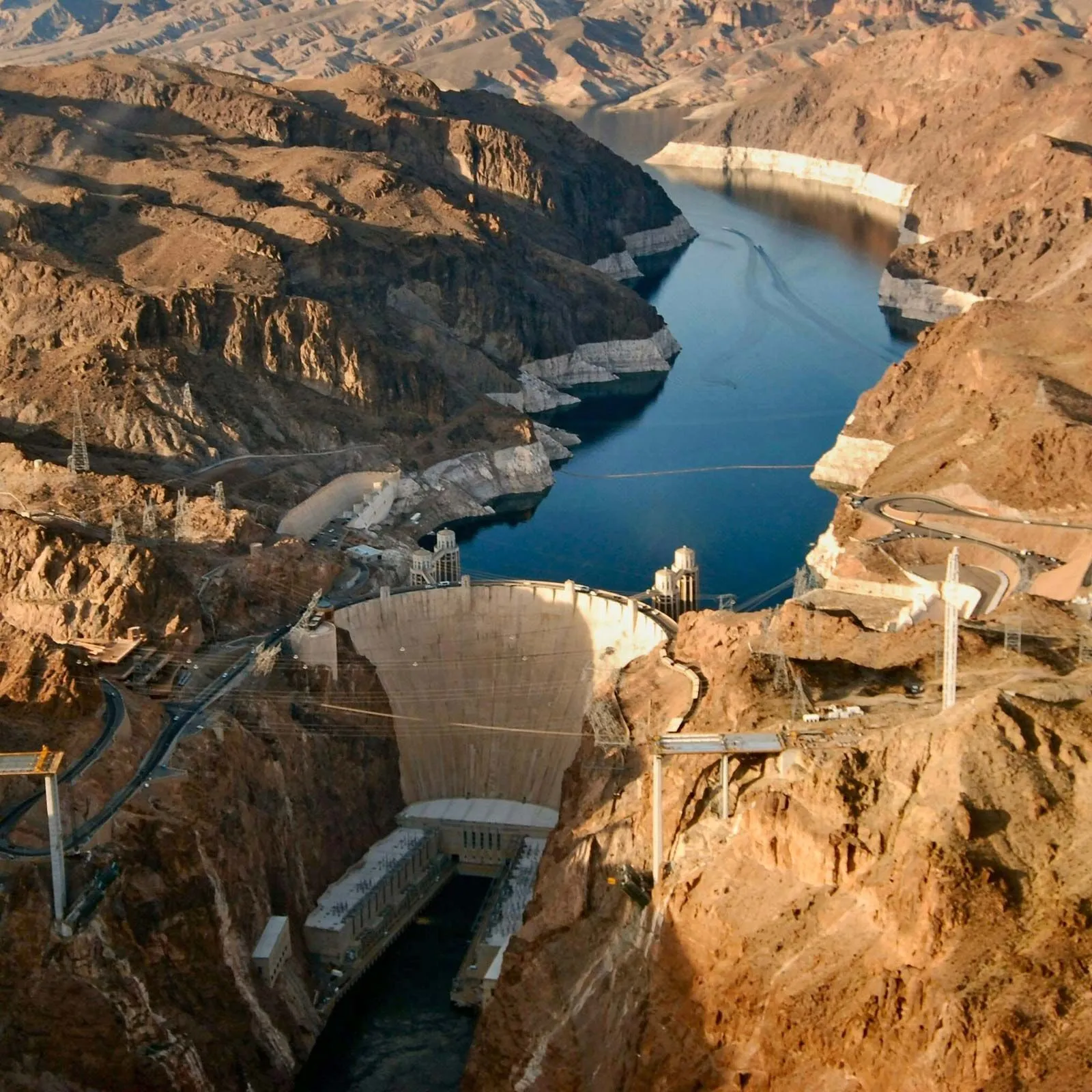 Hoover-Dam-border-Colorado-River-Arizona-Nevada.webp