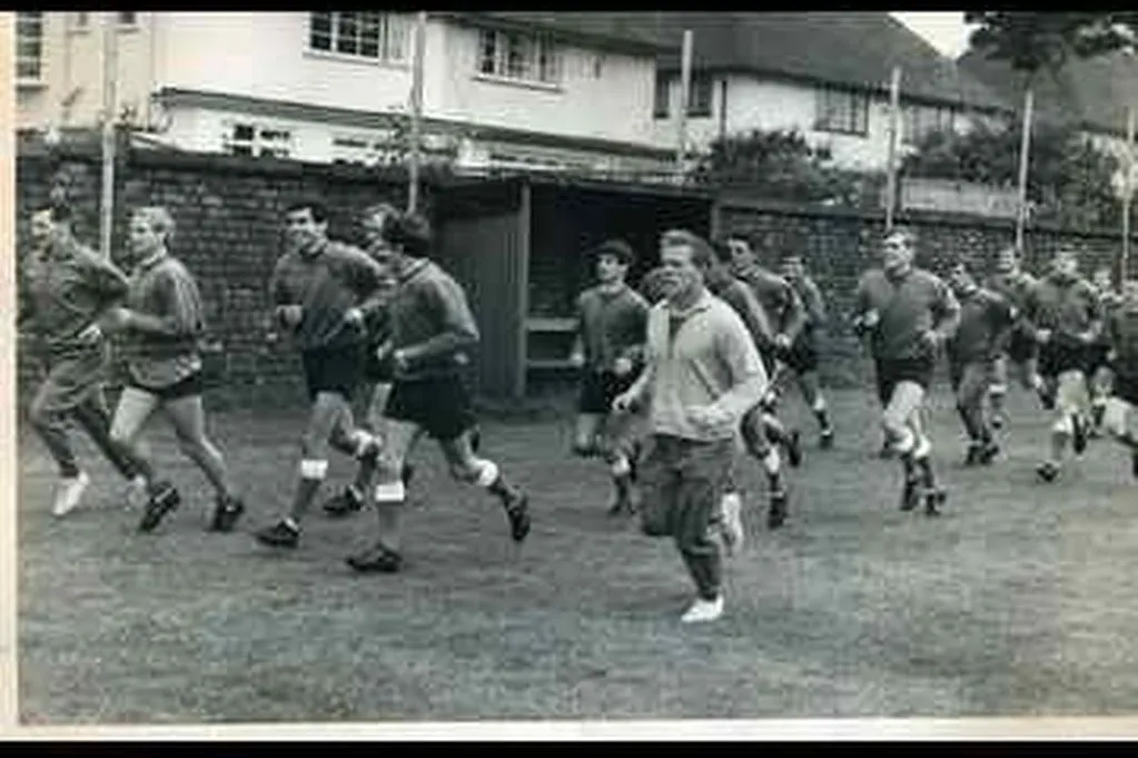 image-21-for-everton-fc-1966-fa-cup-final-gallery-364659656.webp