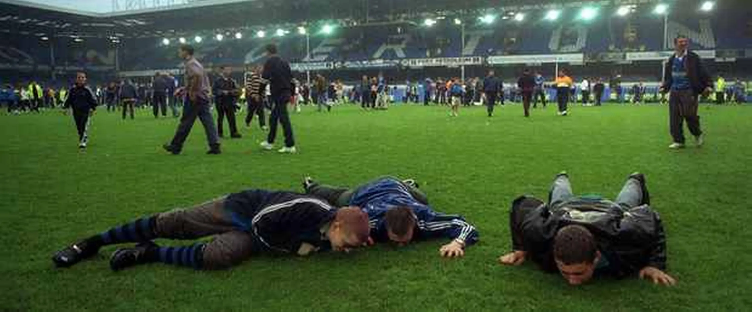 image-35-for-archive-pictures-of-goodison-park-home-of-everton-fc-gallery-213679168.webp