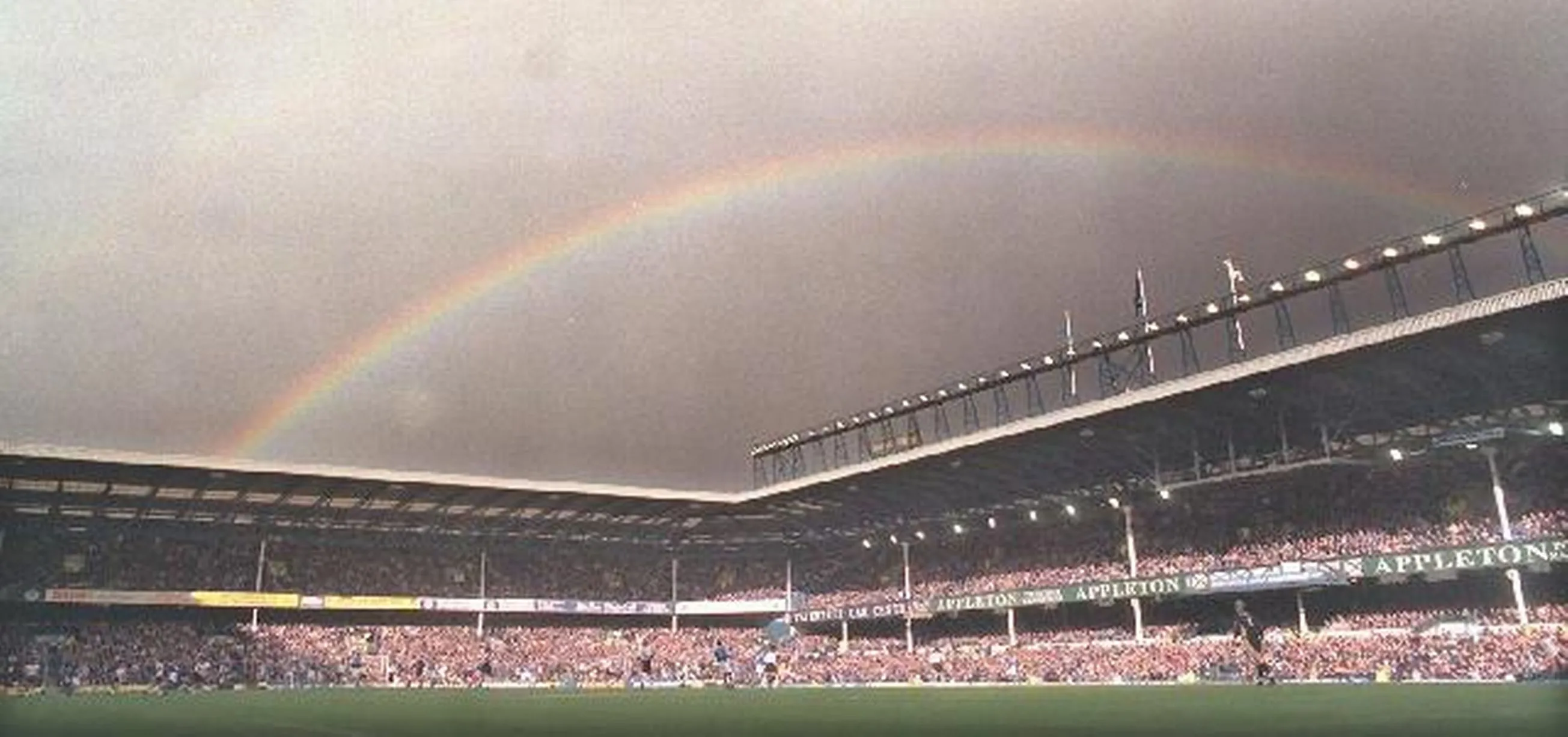 image-4-for-archive-pictures-of-goodison-park-home-of-everton-fc-gallery-901939206.webp