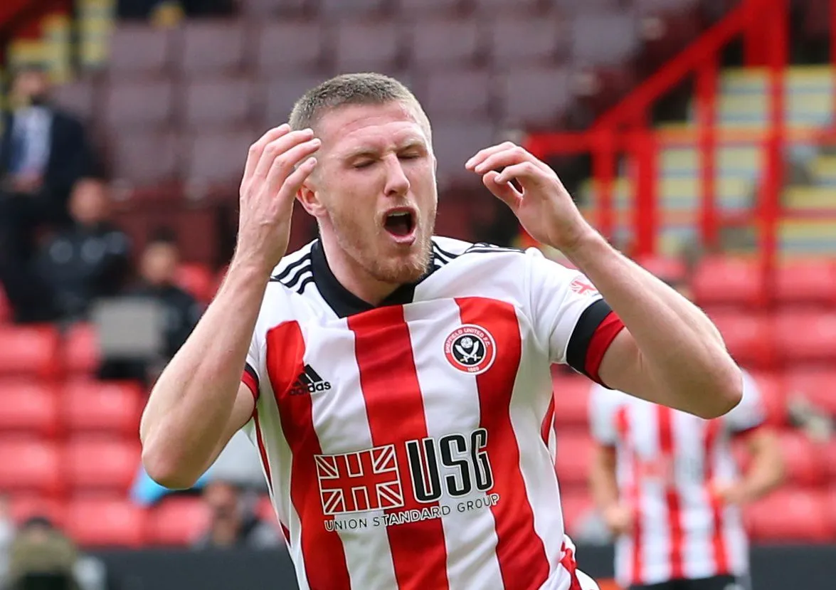 John-Lundstram-in-action-vs-Leeds-United.webp