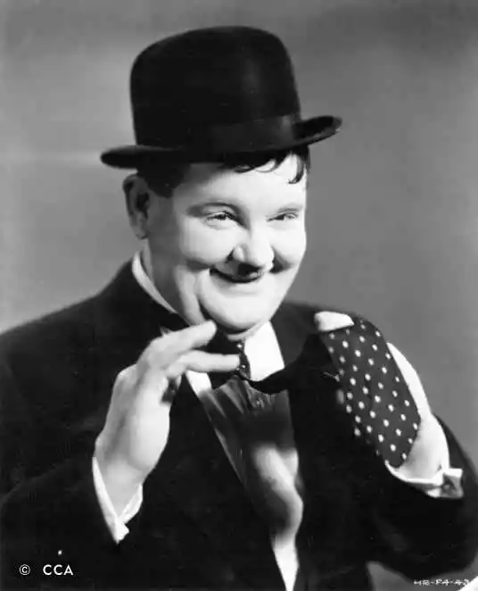 oliver-hardy-02.webp