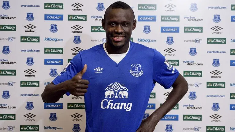 oumar-niasse-everton_3409088.webp