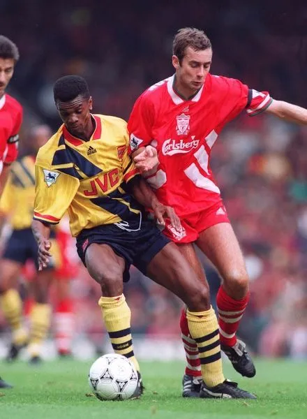 paul-davis-arsenal-don-hutchison-liverpool-50177.webp