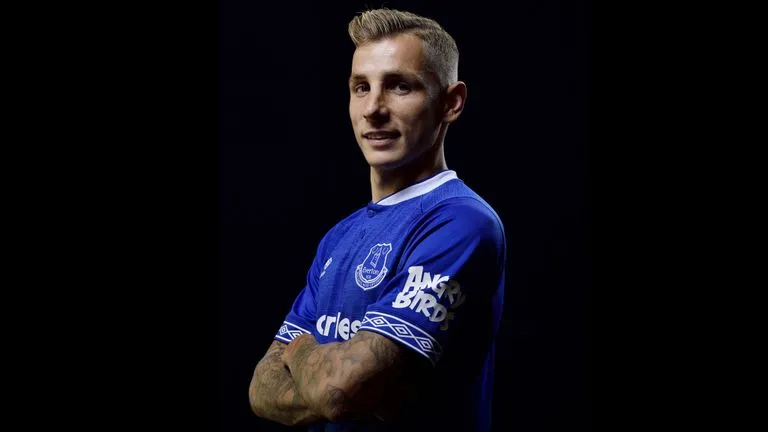 skysports-lucas-digne-everton_4377306.webp