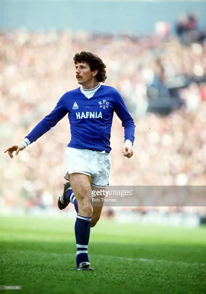 sport-football-pic-circa-1985-terry-curran-everton-picture-id79650068.webp