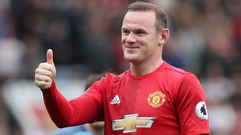 wayne-rooney-manchester-united-thumbs-up_3832911.webp