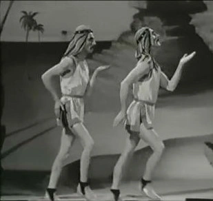 Wilson_Keppel_Sand_Dance.webp