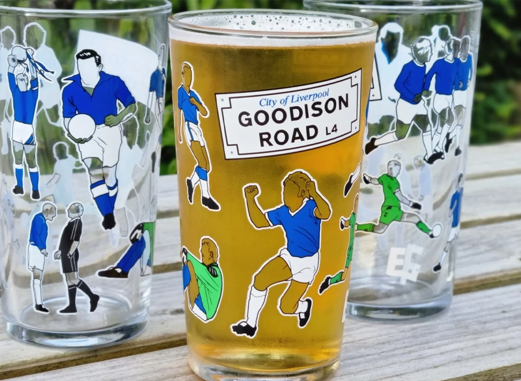 Everton Pint Glass