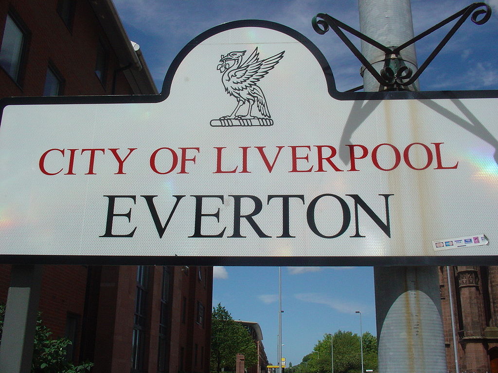 1024px-Everton_sign,_Shaw_Street,_Liverpool_-_DSC00559.JPG