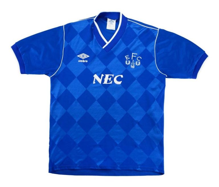 My Top 10 Everton Kits of All Time - GrandOldTeam